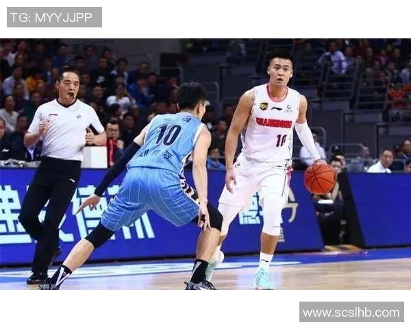 深圳篮球队以98分领跑世界杯积分榜展现强劲实力和团队合作精神 深圳篮球队以98分领跑世界杯积分榜展现强劲实力和团队合作精神